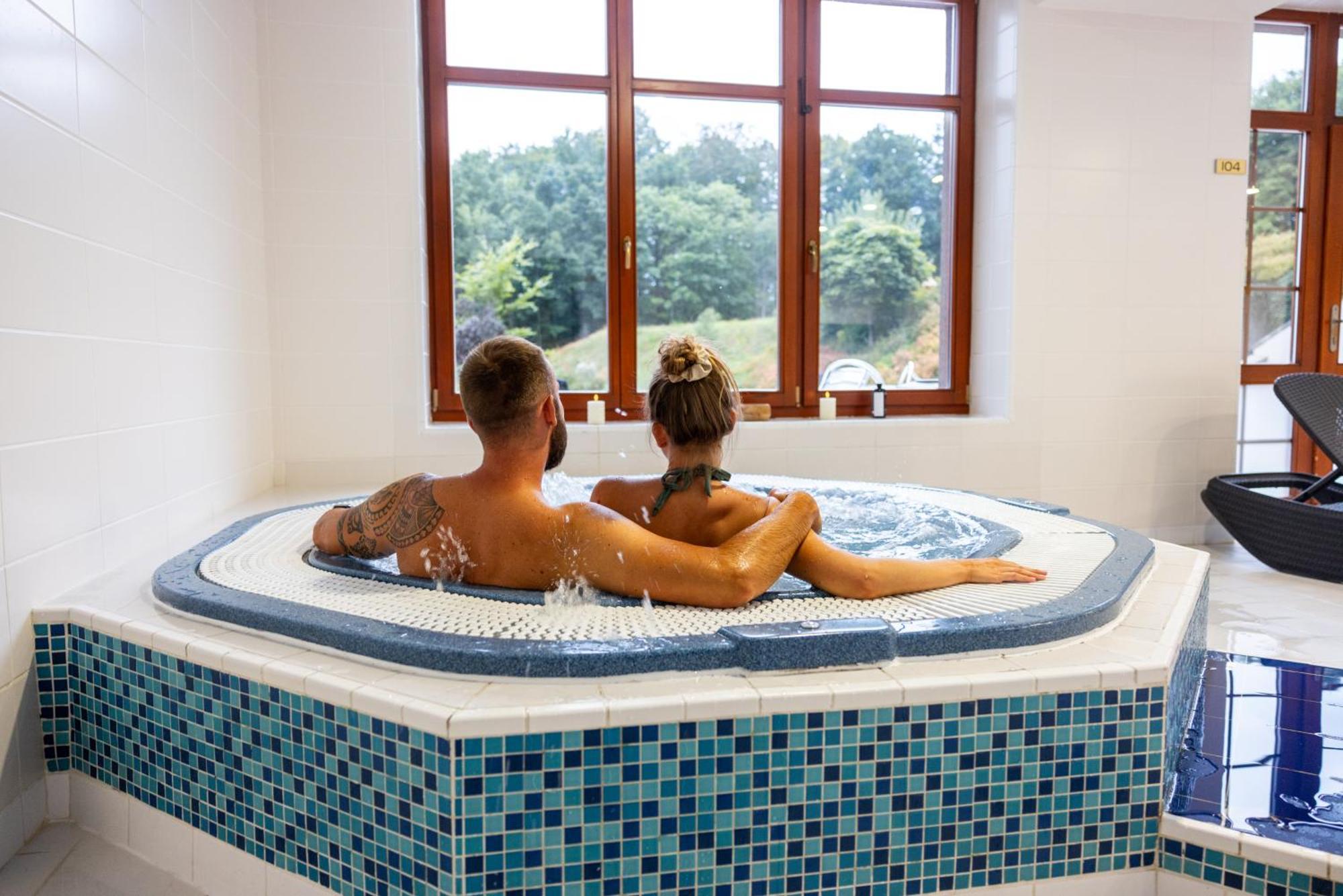 Pytloun Wellness Hotel Hasištejn Místo Buitenkant foto