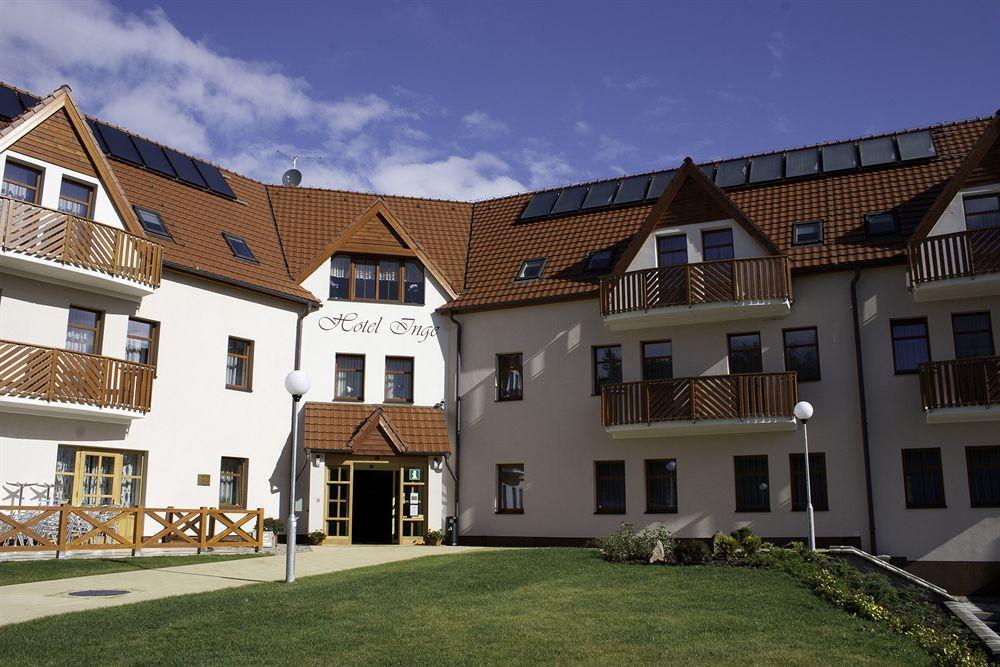 Pytloun Wellness Hotel Hasištejn Místo Buitenkant foto